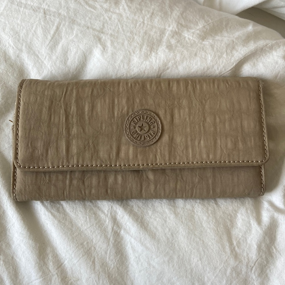 Kipling Snap Wallet Checkbook